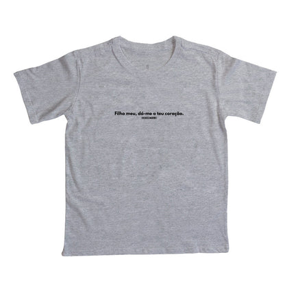 Camiseta infantil evangélica cinza com estampa Dá-me o Teu Coração