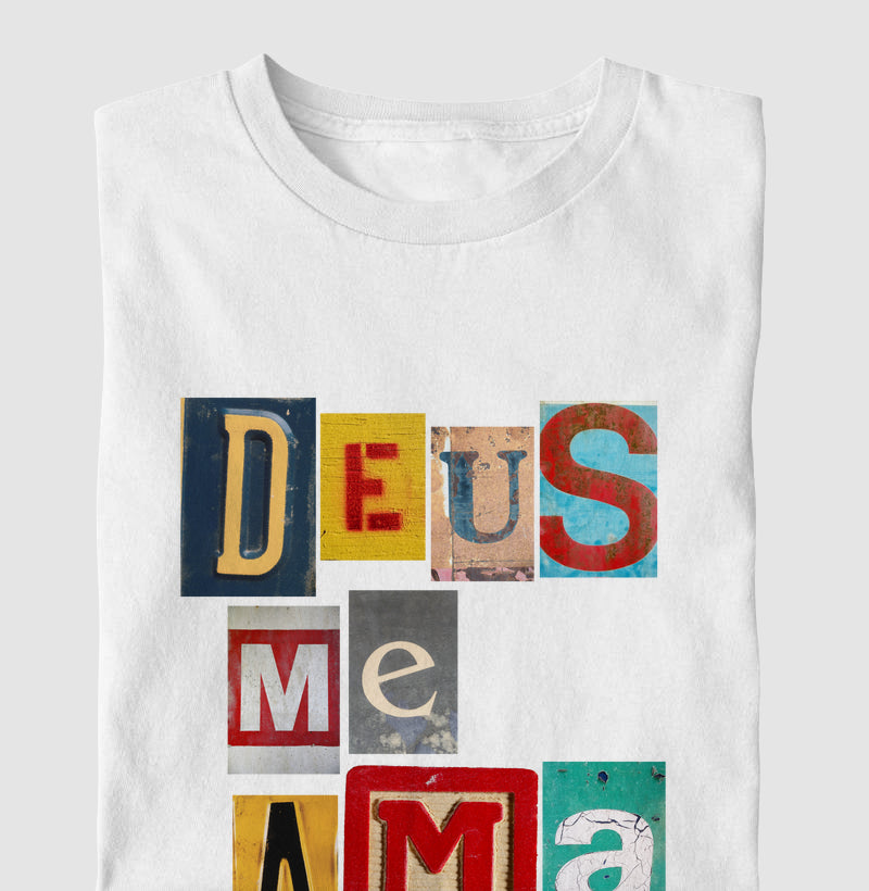 Camiseta Infantil | Deus Me Ama