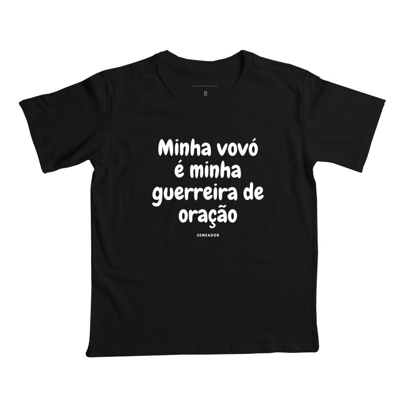 Estampa da camiseta infantil cristã Minha vovó é minha guerreira de oração
