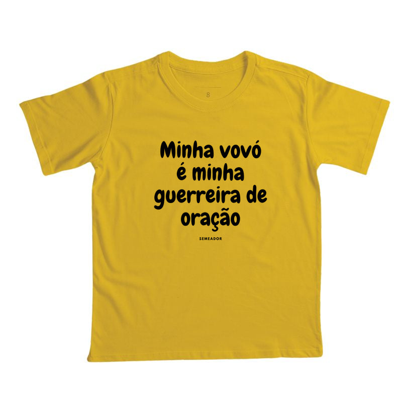 Camiseta infantil evangélica amarela com estampa Minha vovó é minha guerreira de oração