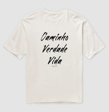 Camiseta Oversized | Caminho Verdade Vida II