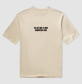 Camiseta Oversized | Meu Redentor Vive